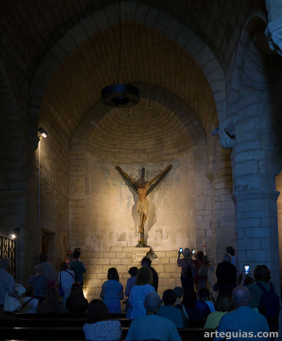 Iglesia del Crucifijo de Puente la Reina, Navarra