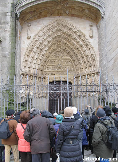 Analizando la iconograf&iacute;a de la portada norte de la catedral