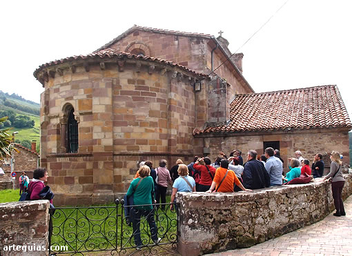 Iglesia de Yermo