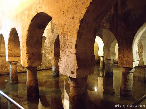 Aljibe musulm&aacute;n de C&aacute;ceres