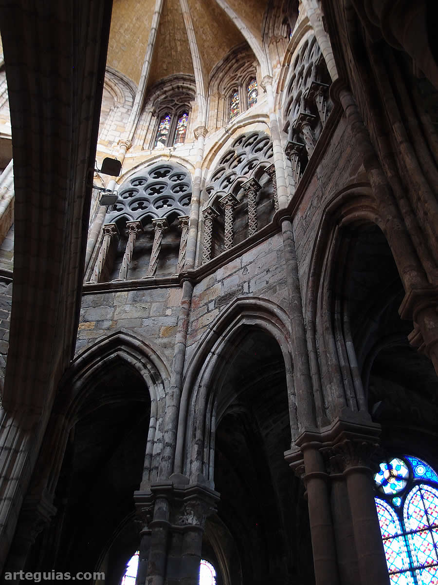 La iglesia de la Asunci&oacute;n de  Castro Urdiales es un soberbio templo del g&oacute;tico cl&aacute;sico