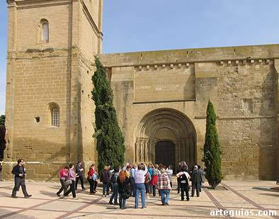 La mañana del sábado la dedicamos a las iglesias de Santa María y El Salvador de Sos del Rey Católico