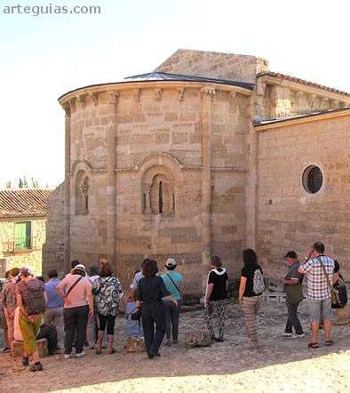 En la iglesia rom&aacute;nica de San Miguel