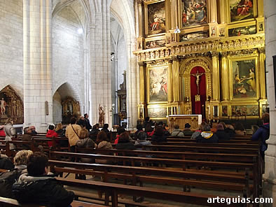 Interior de San Juan de Salvatierra