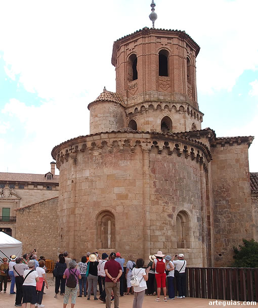 Por la tarde fuimos a ver la iglesia de San Miguel de Almazán