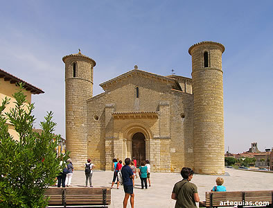 Antes de la comida: visita a San Martín de Frómista