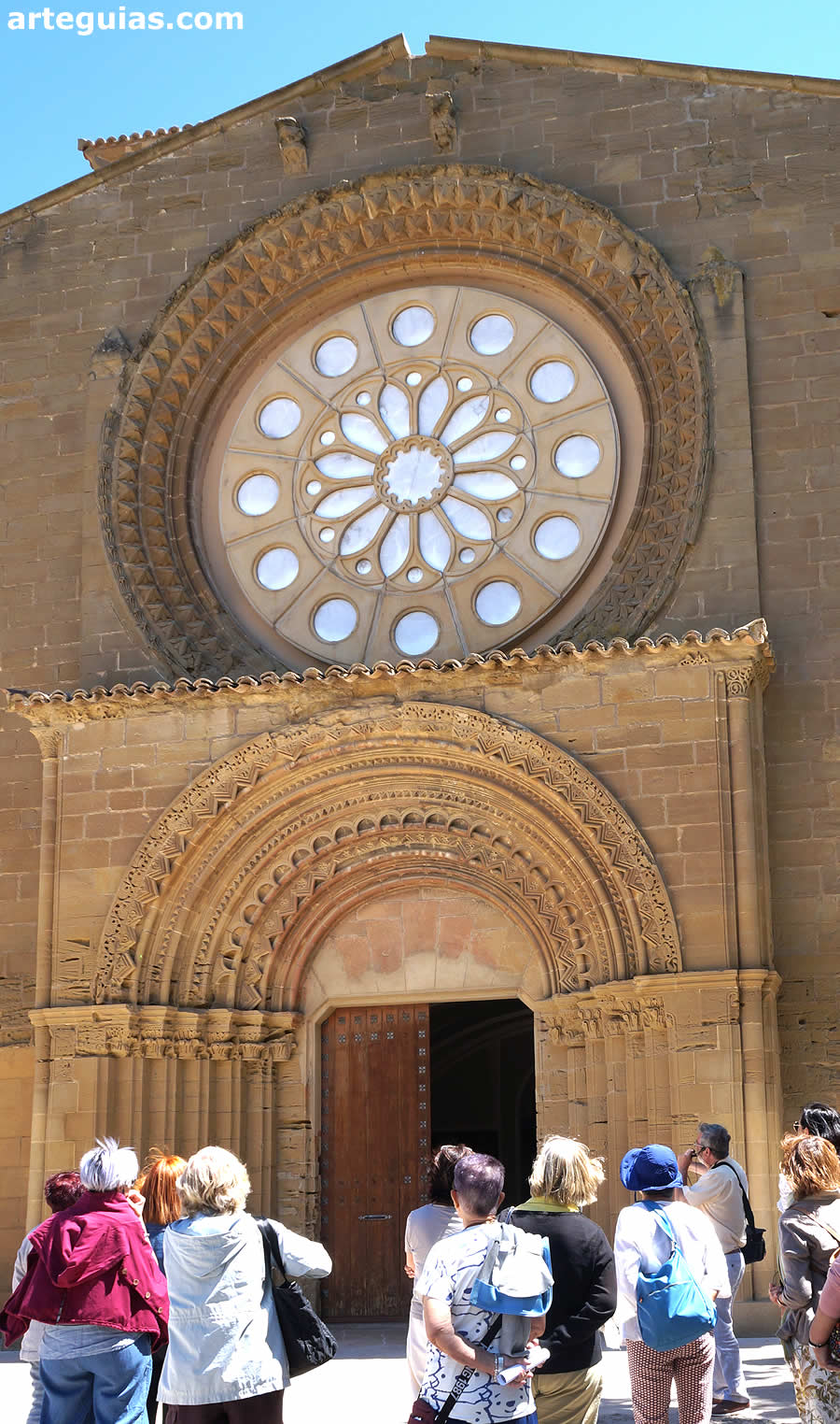 Llegada a Huesca: Santuario de Salas