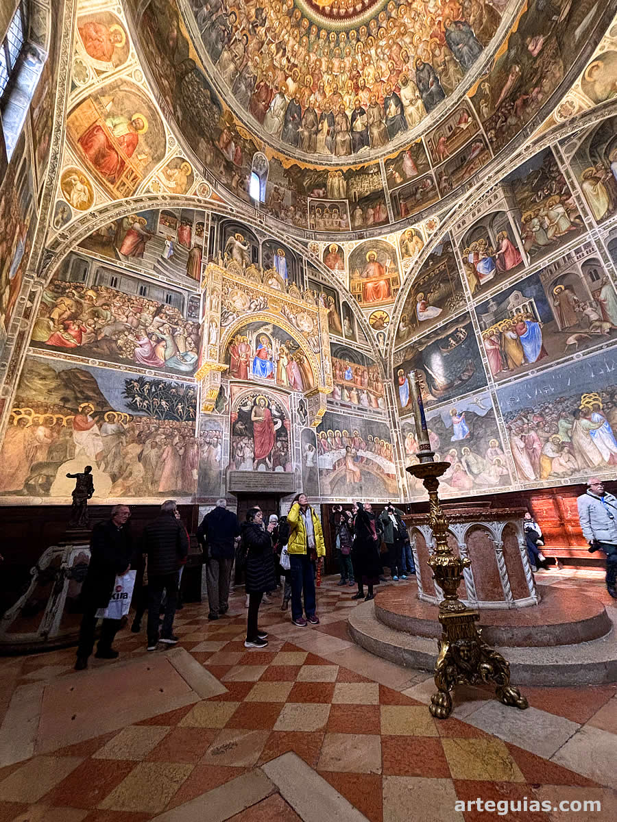 En el Baptisterio de la Catedral de Padua