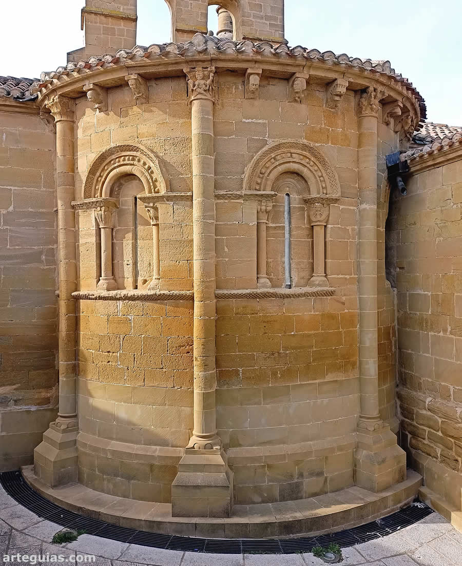 Primera visita de la tarde del sábado: iglesia de Tirgo