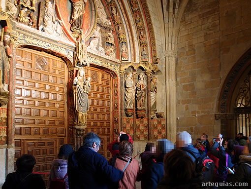 Puerta de la Virgen del Dado
