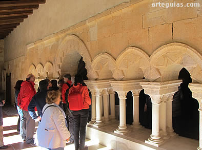 Por la tarde visitamos el Monasterio de Santa Mar&iacute;a la Real de Gradefes