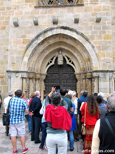 En Santa María de la Oliva de Villaviciosa