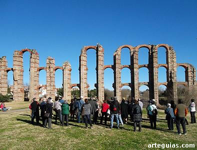 Llegada a Mérida: primera visita: Acueducto de los Milagros