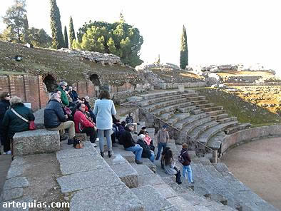 Domingo por la mañana: en el anfiteatro de Mérida