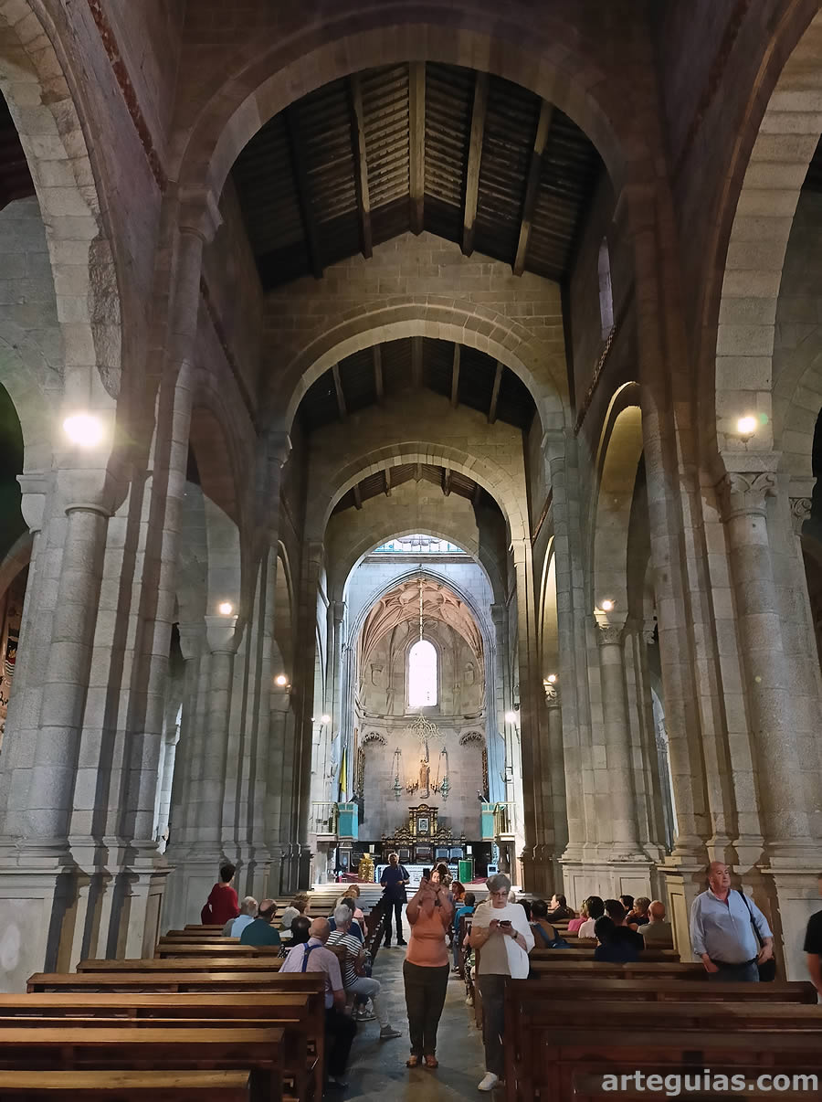 Una buena parte de la visita matinal a Braga la dedicamos a su catedral