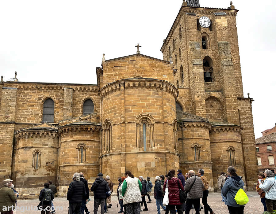 Visita a Santa María del Azogue