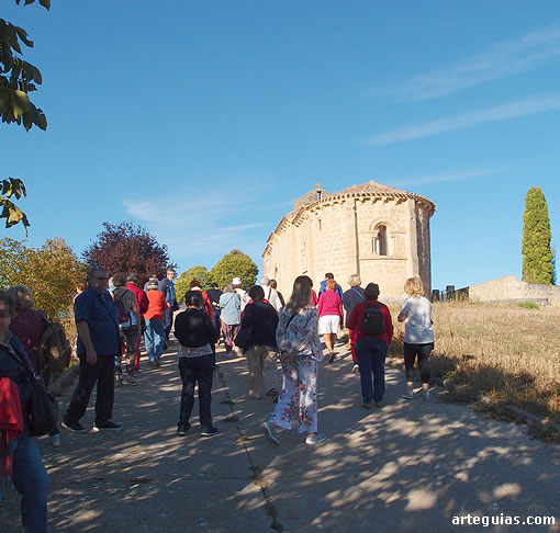 Mañana del domingo: llegando a la Ermita de la Virgen de las Eras