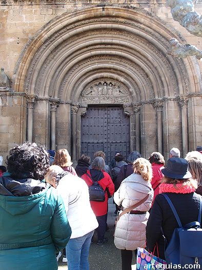 Este viaje abarcó importantes conjuntos monumentales, castillos y monasterios de la Comunidad Foral de Navarra