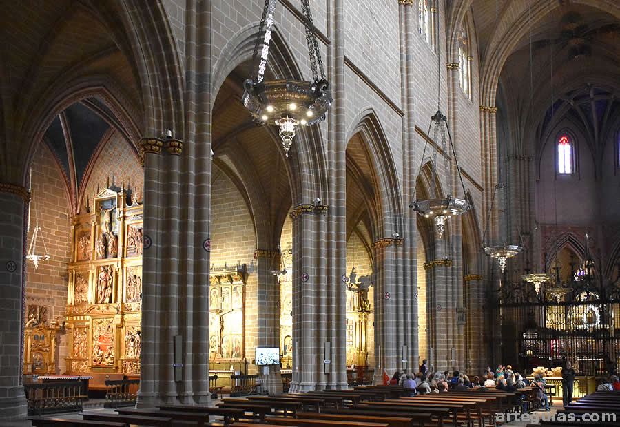 Visita a la Catedral de Pamplona