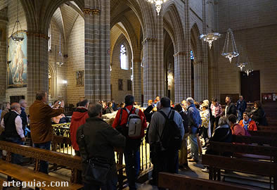 La primera población del viaje fue Pamplona y el primer monumento su gran catedral gótica