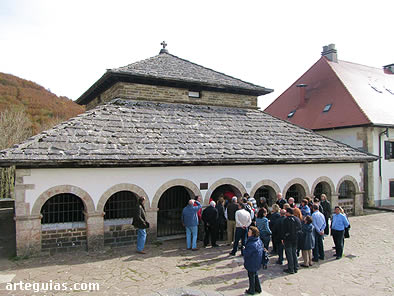 En el Silo de Carlomagno de Roncesvalles