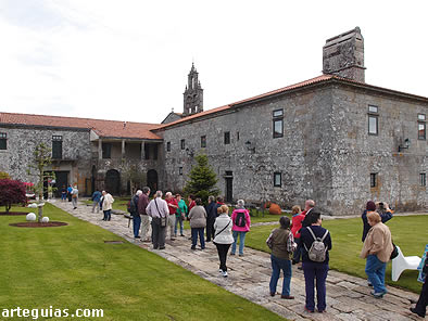 Domingo por la mañana: llegada a Santa María de Aciveiro