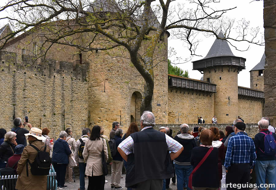Explicaciones sobre el conjunto defensivo de Carcassonne
