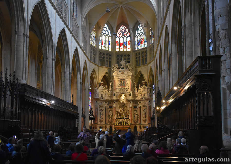 Interior de la Catedral de Toulouse