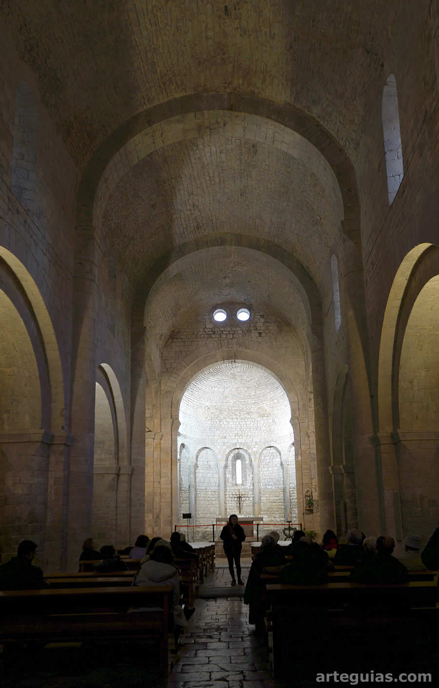 En el interior de la iglesia de la Canónica de Vilabertrán