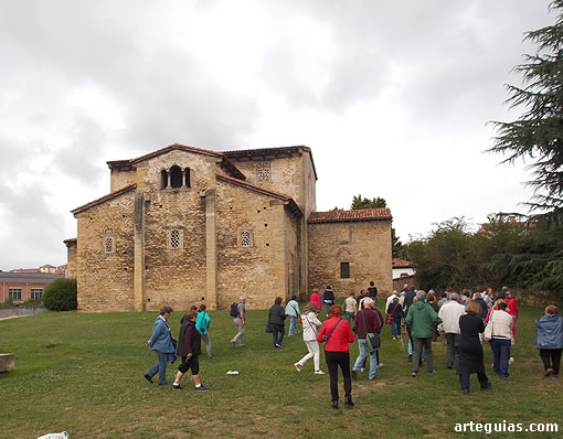 Domingo por la ma&ntilde;ana: visita a San Juli&aacute;n de los Prados