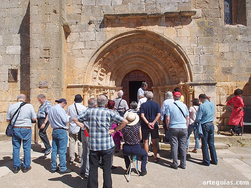 Primera visita del viaje: iglesia de Madrigal del Monte
