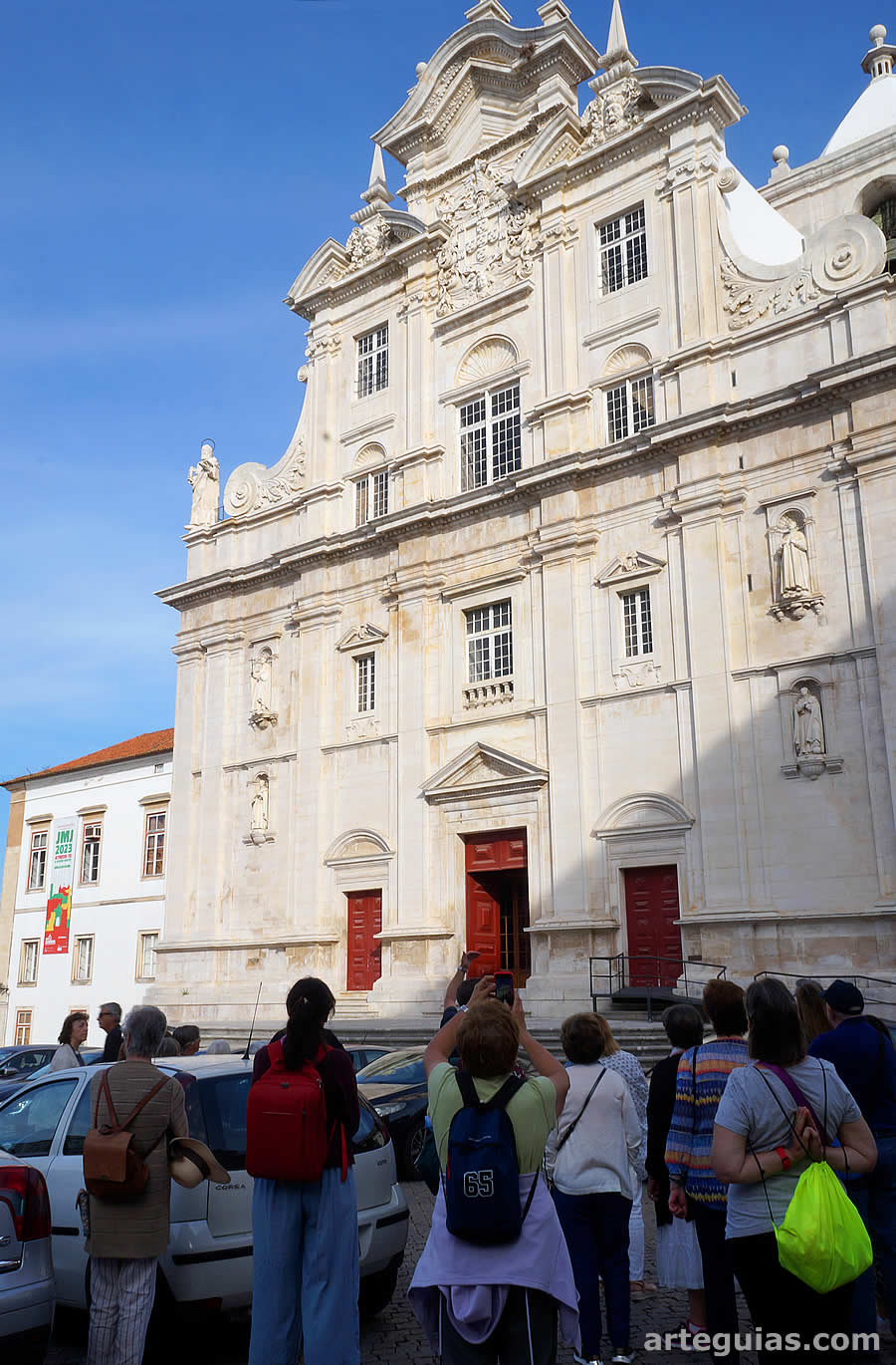 Facahada de la Catedral Nueva de Coímbra