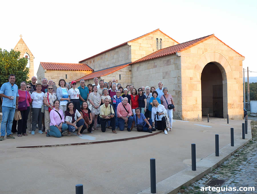 Foto del grupo en San Pedro de Lourosa