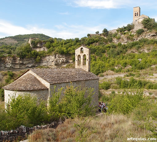 Gran parte de la mañana del domingo la dedicamos al pueblo medieval de Montañana, con sus dos iglesias románicas y otros muchos alicientes