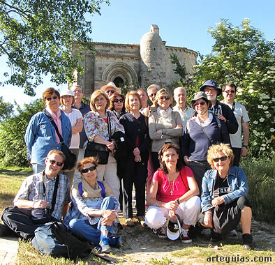 Felices y satisfechos tras la visita a Vallespinoso de Aguilar