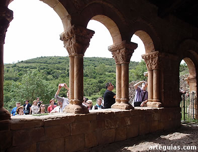 Preciosa galería porticada