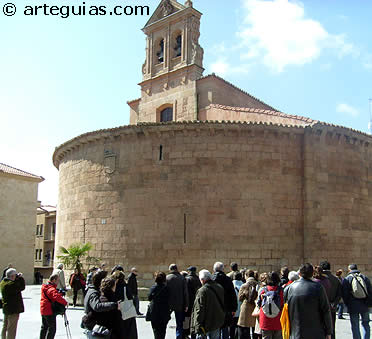 La original forma circular de la iglesia de San Marcos fue motivo de diversos comentarios e interpretaciones