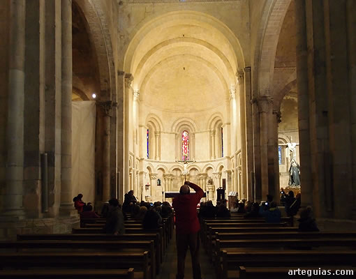 Interior de la preciosa iglesia de San Mill&aacute;n