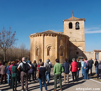 La primera parada fue en la iglesia de Sotillo