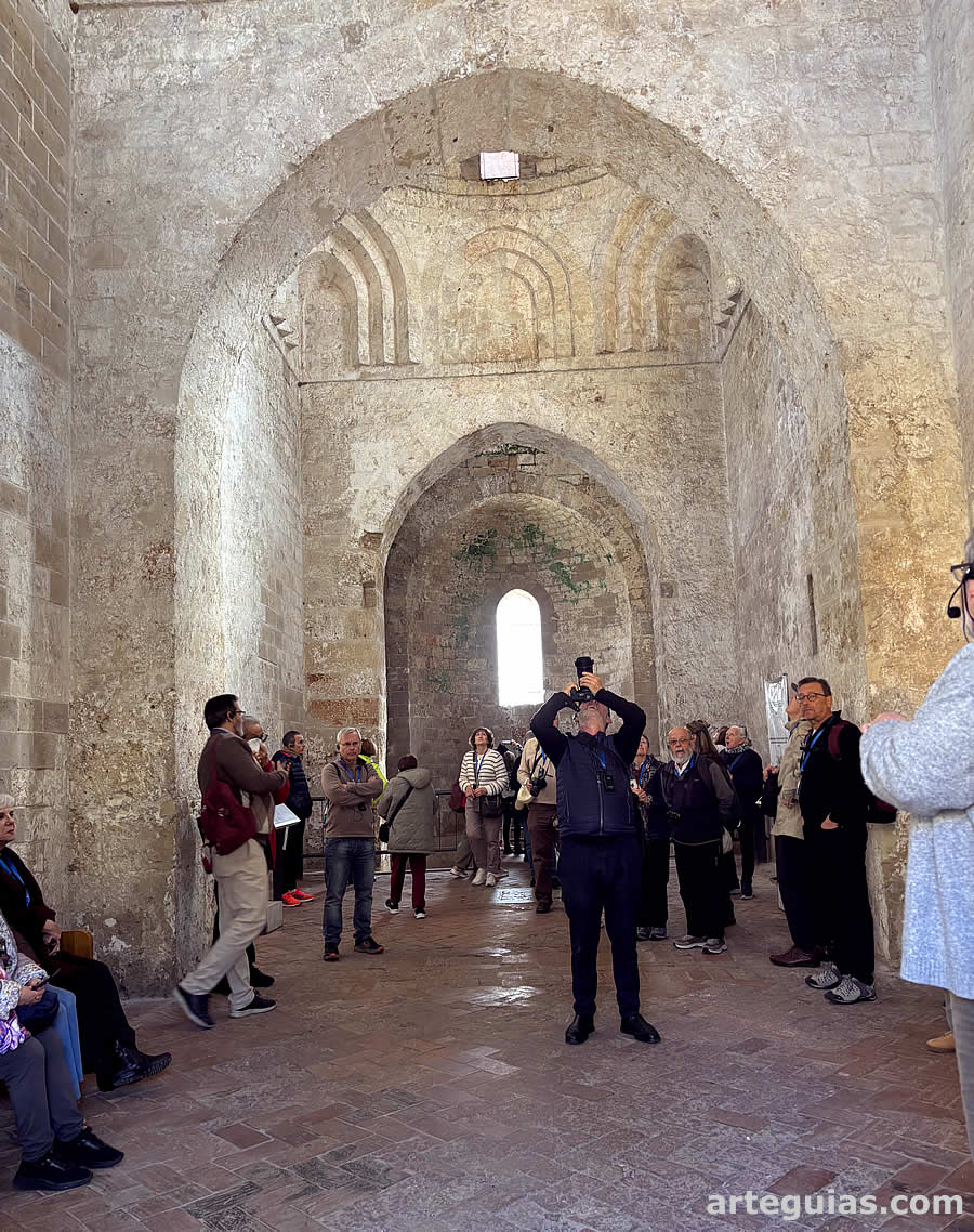 Miércoles: visita a la iglesia de San Giovanni degli Erimiti