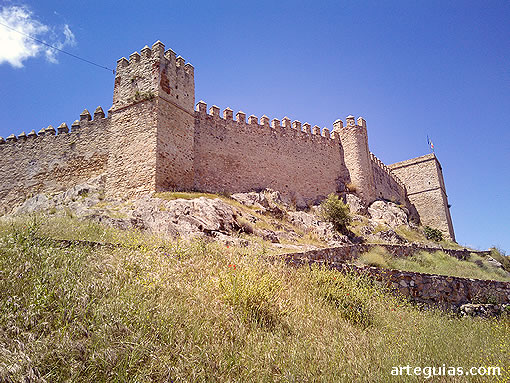 Castillo de Santa Olalla del Cala, en Sierra de Aracena
