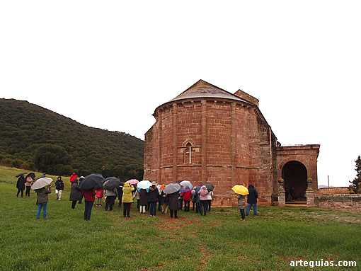 Iglesia navarra de Learza