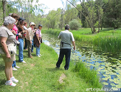Parada de descanso en el río Lobos