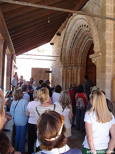 En la portada románica de esta iglesia