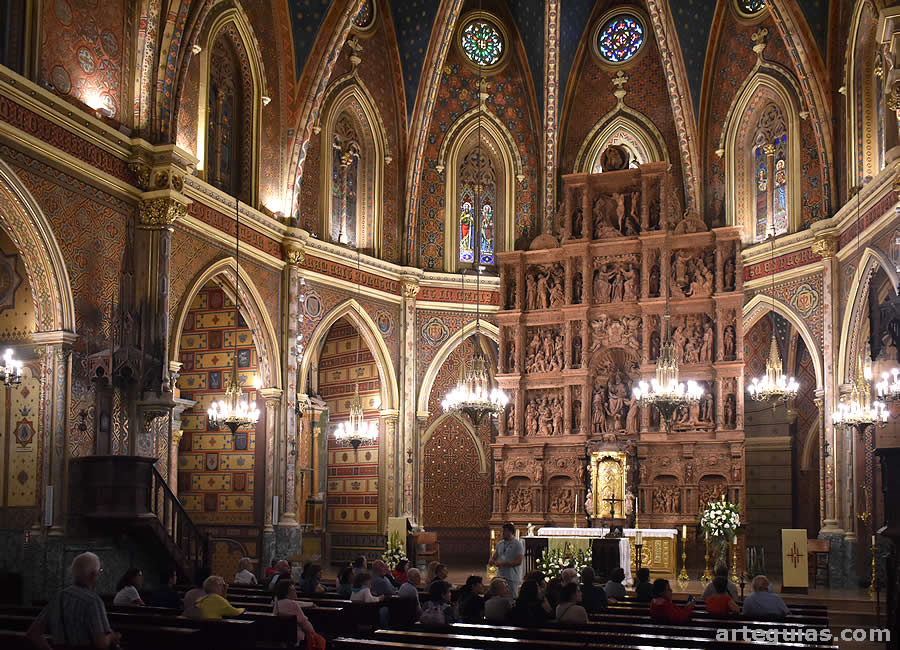Ya dentro de la iglesia de San Pedro de Teruel