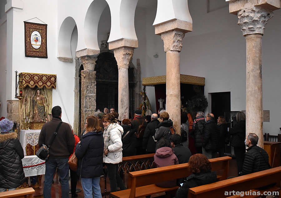 En la iglesia de El Salvador, antigua mezquita