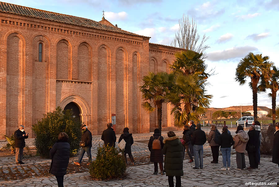 La última visita, atardeciendo, fue para la Ermita de la Virgen de la Vega