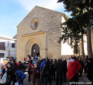 La mañana del sábado la dedicamos al entorno de la iglesia de la Sabta Cruz de Baeza