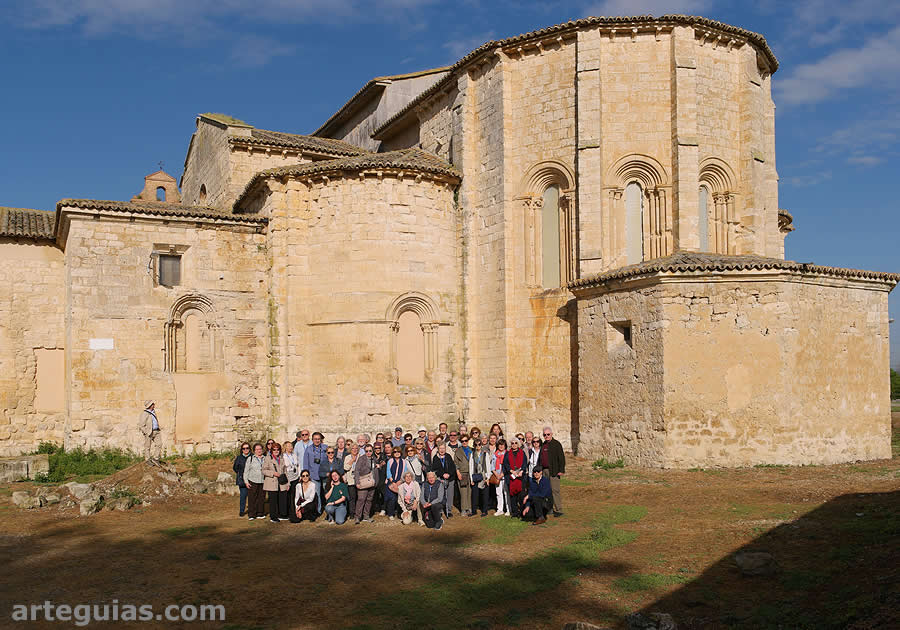 El domingo por la mañana visitamos otro monasterio cisterciense: el de Santa María de Palazuelos.