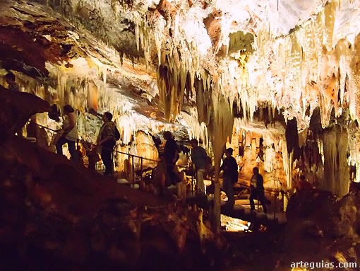 Cueva del Águila
